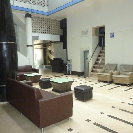 Hotel Stars Bombay Extérieur photo